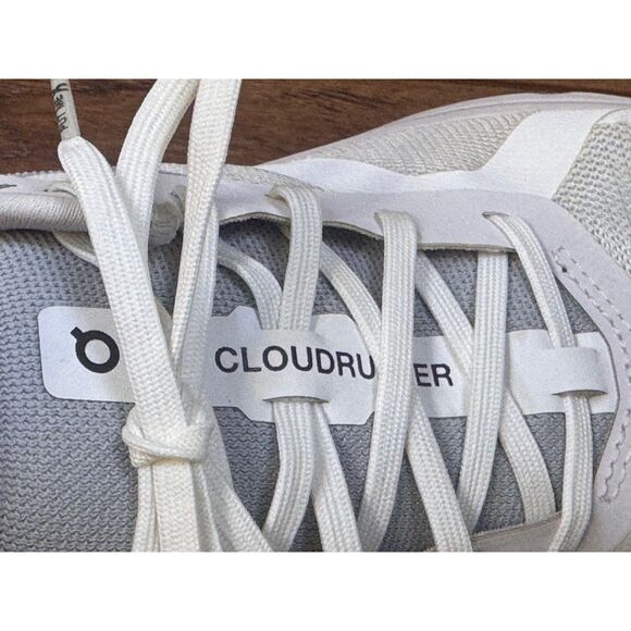 ON RUNNING ON CLOUD Cloudrunner White Frost CloudTec Cushioning, Supportive Sz 7 - Picture 7 of 9